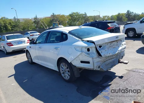 2016 Kia Optima Ex z USA, uszkodzony, nr VIN 5XXGU4L31GG054660